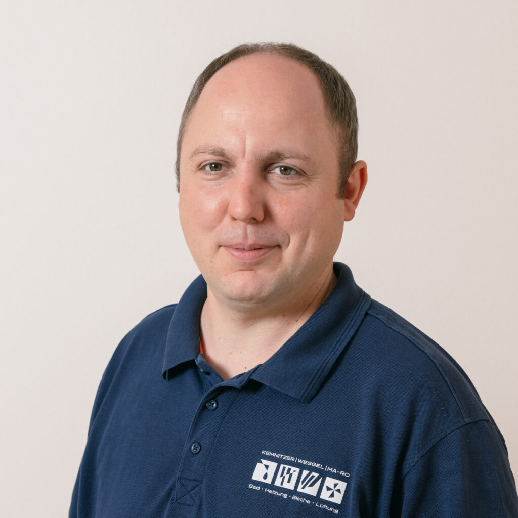 Das Bild zeigt Markus Kiffmann, Installateur- und Heizungsbaumeister bei Weggel Haustechnik GmbH