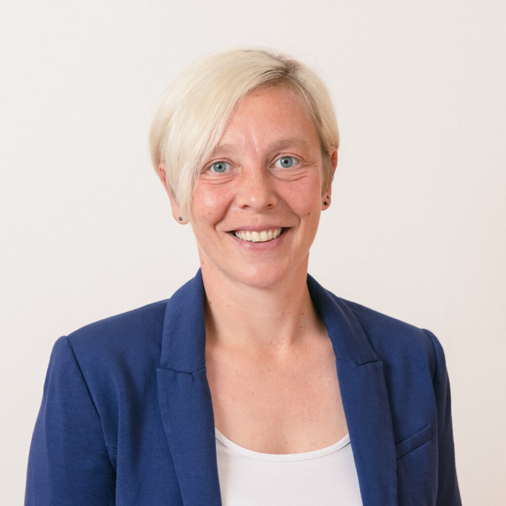 Das Bild zeigt Yvonne Weber, Dispostion Kundendienst bei Weggel Haustechnik GmbH